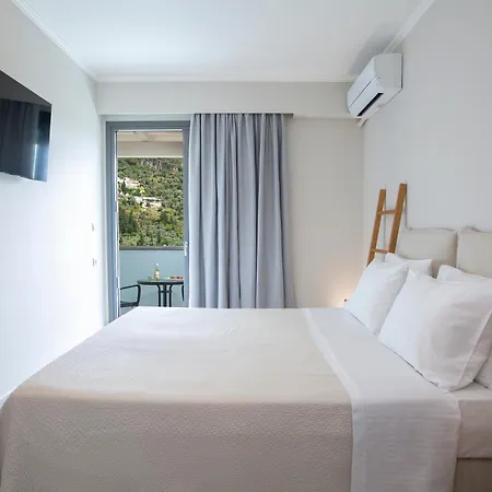 Zisis Aparthotel