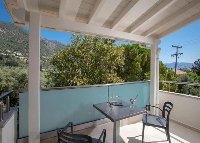 Zisis Nydri (Lefkada)