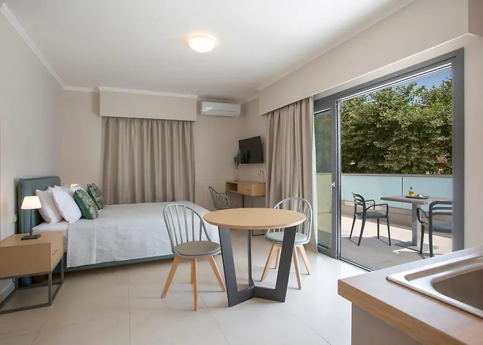 Zisis Aparthotel Nydri (Lefkada)